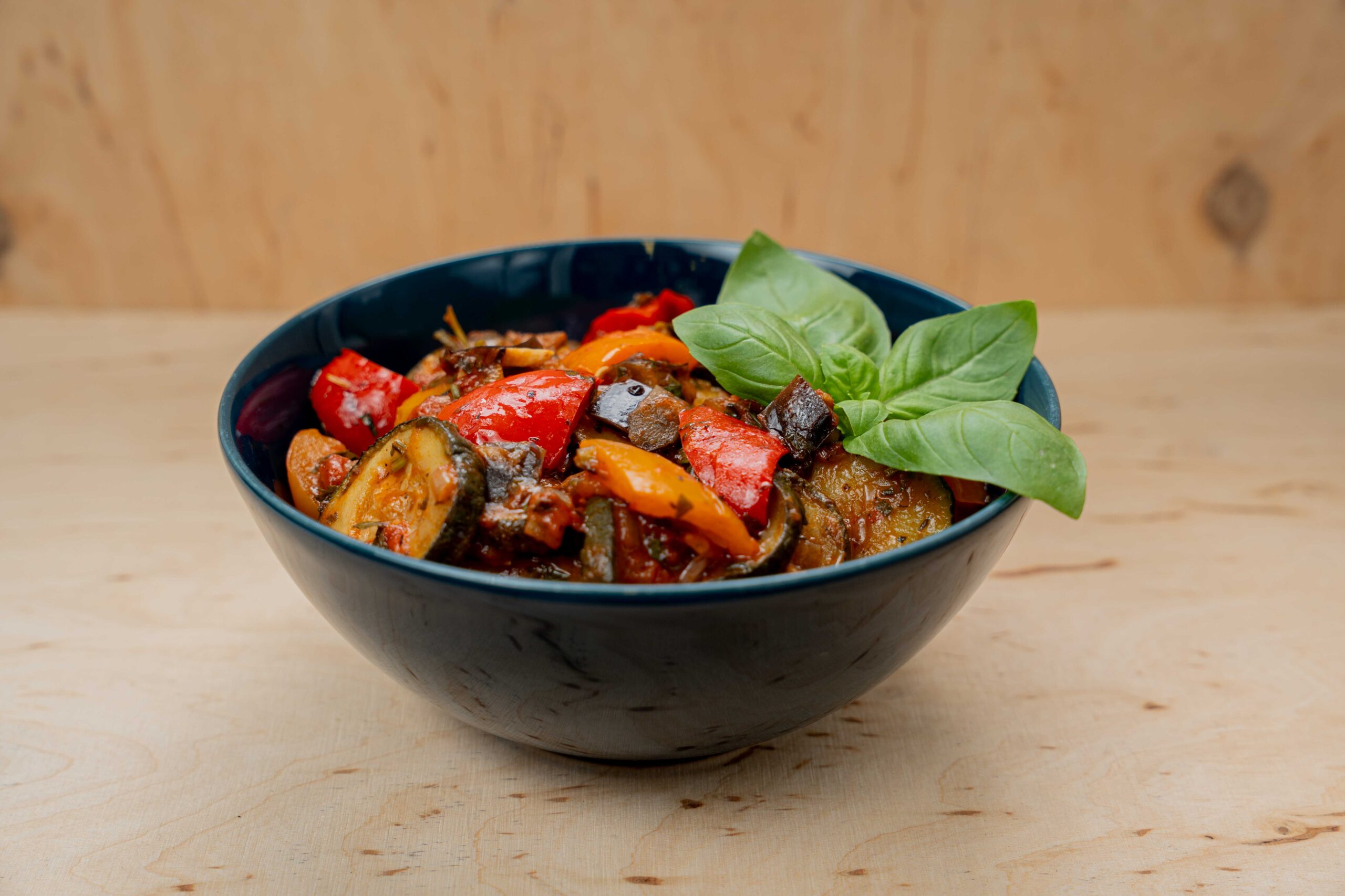 Ratatouille z aromatycznych warzyw - obrazek 4